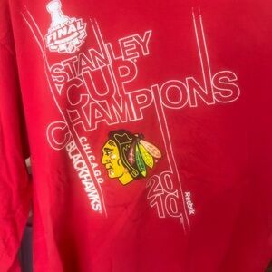 Reebok Red Stanley Cup Champions 2010 long sleeve T-Shirt